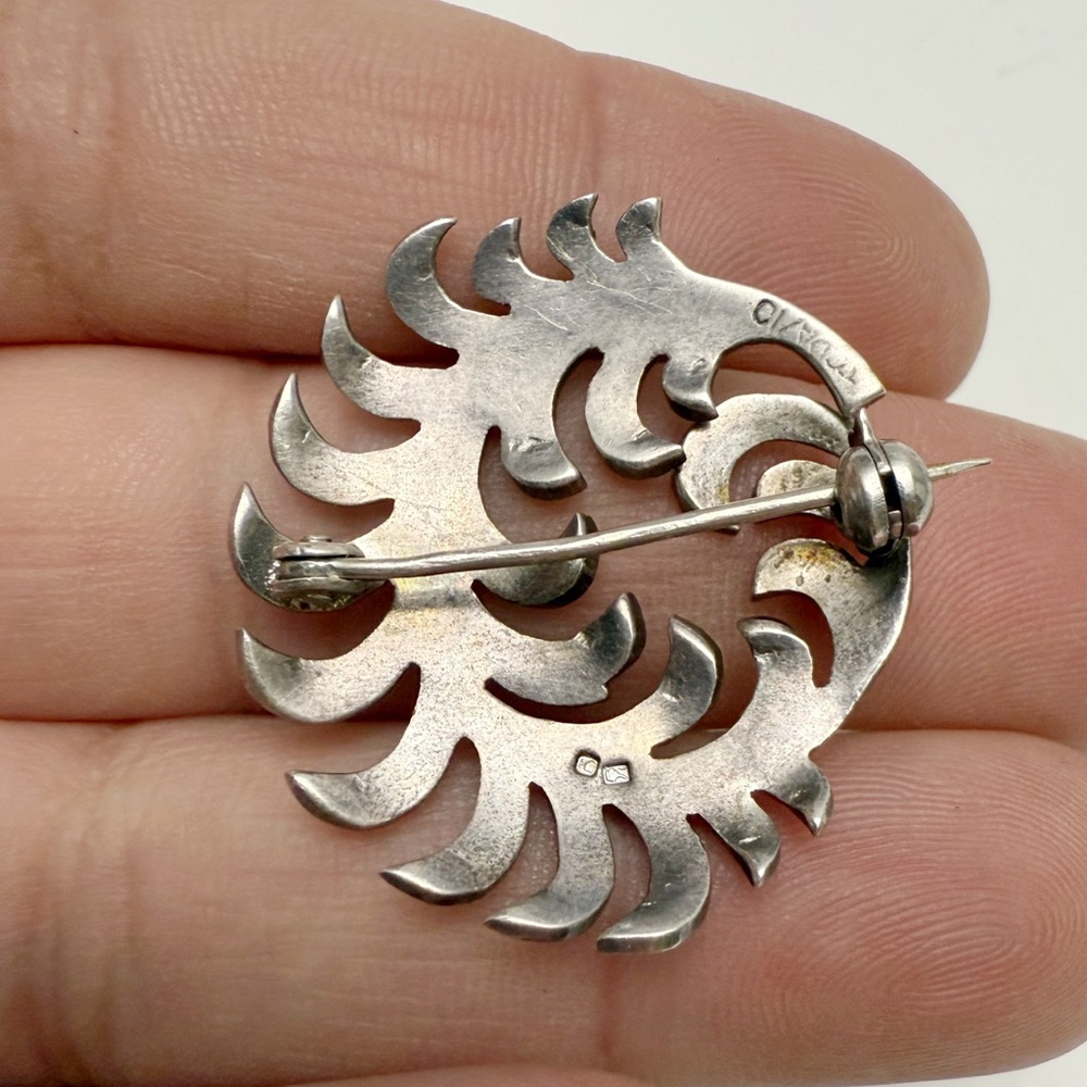 Vintage 835 Silver Portugal Marcasite Feather Wreath Round Pin Brooch - Picture 5 of 7